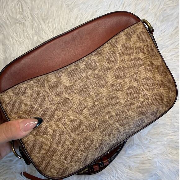 COACH Camera Bag In Signature Canvas Crossbody - Picture 7 of 9